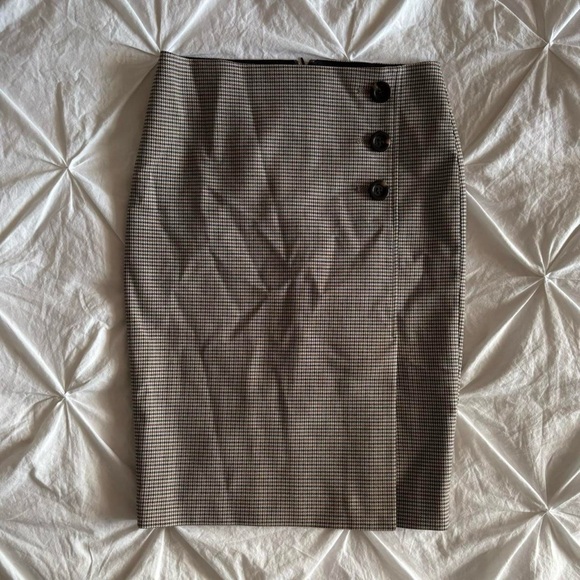 Ann Taylor Dresses & Skirts - ann taylor houndstooth pencil skirt